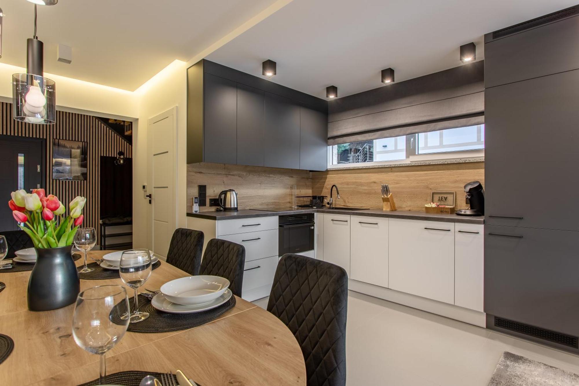 Mountain Spring Apartment *